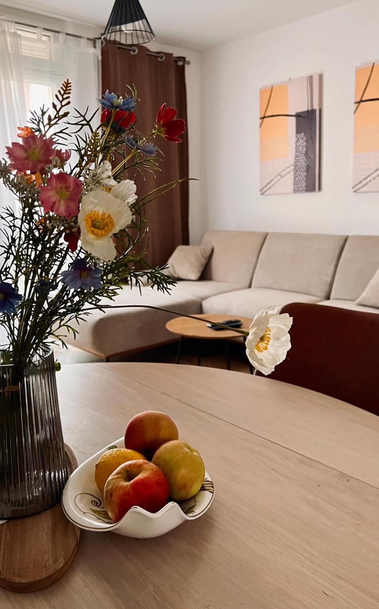 Bright & Sunny Two Bedroom Dubrovnik